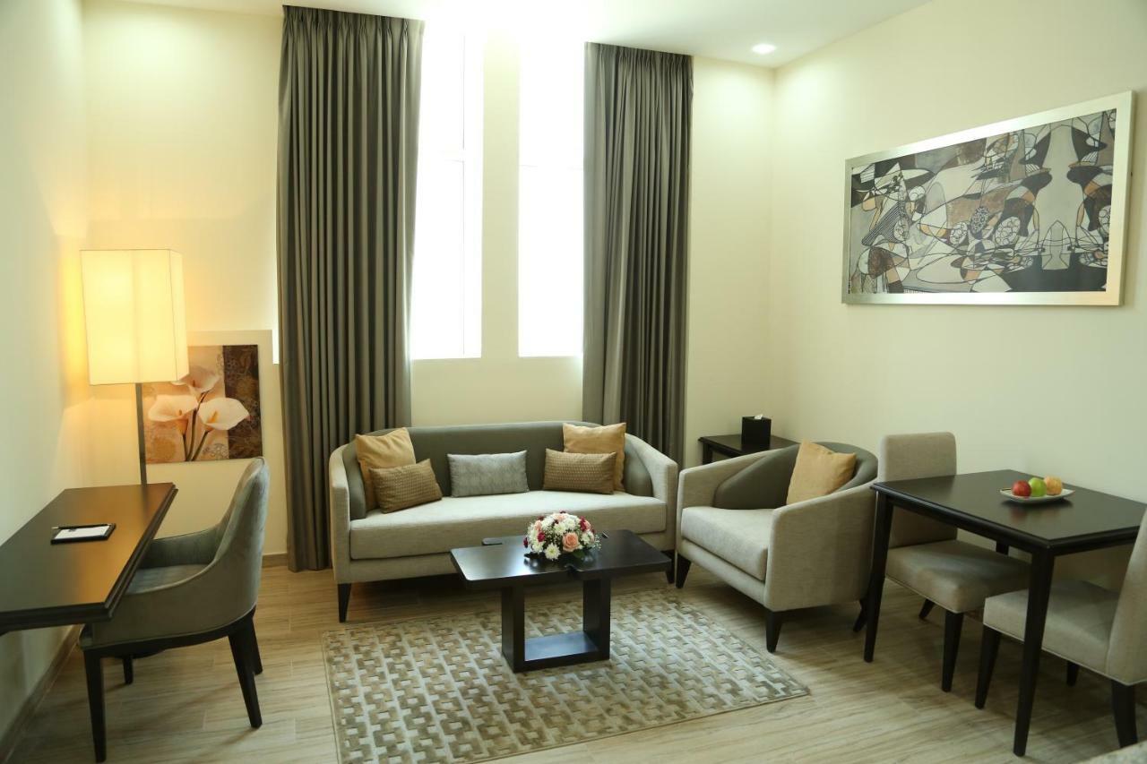 Uptown Hotel Apartment Fujairah By Gewan エクステリア 写真